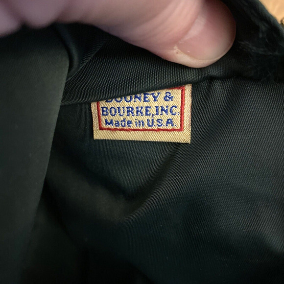 Vintage Dooney & Bourke AWL Buckle Satchel Zip Top Purse Bag Black Leather - Picture 13 of 16